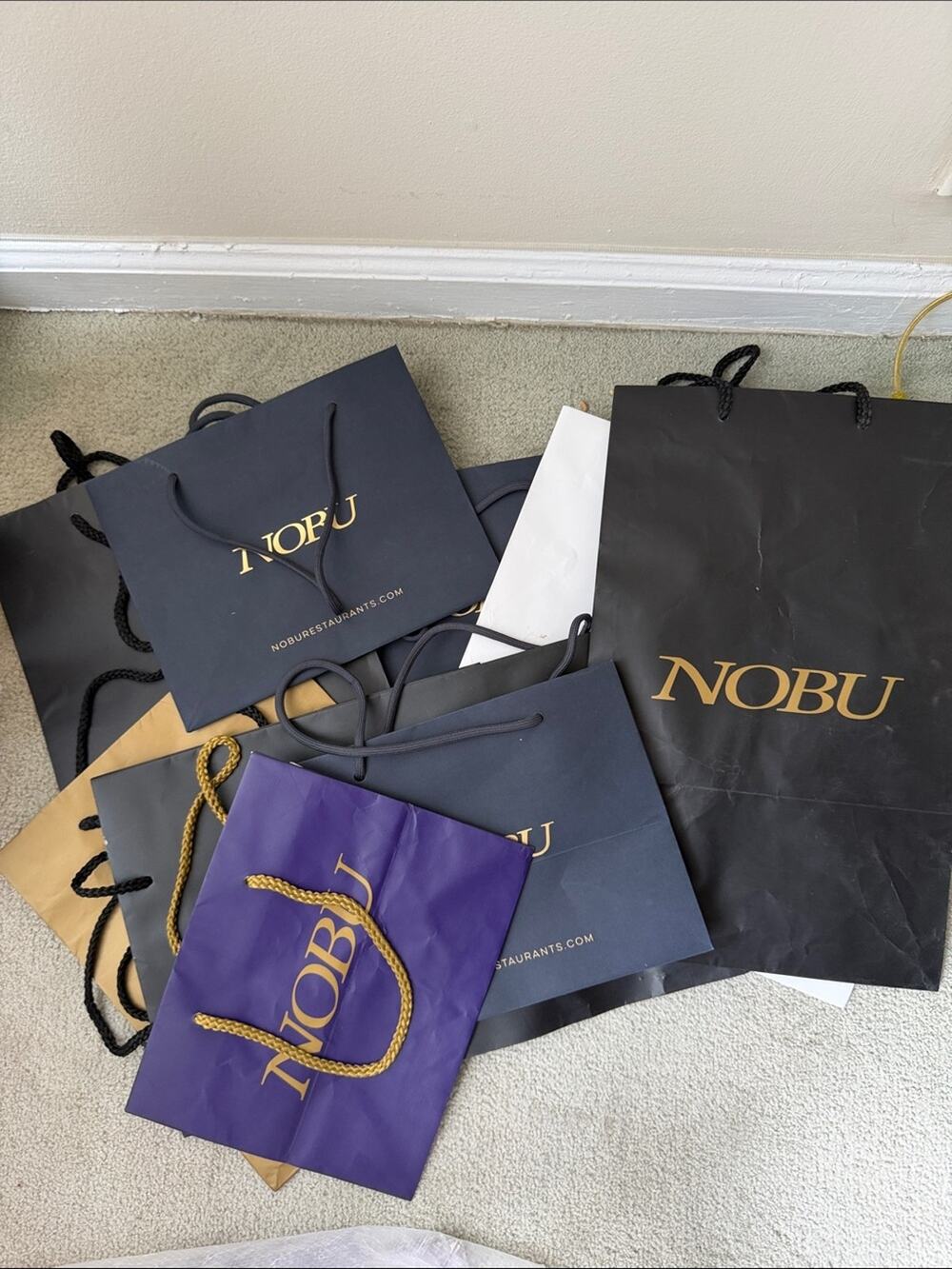 🗽9 NOBU Shopping Bags